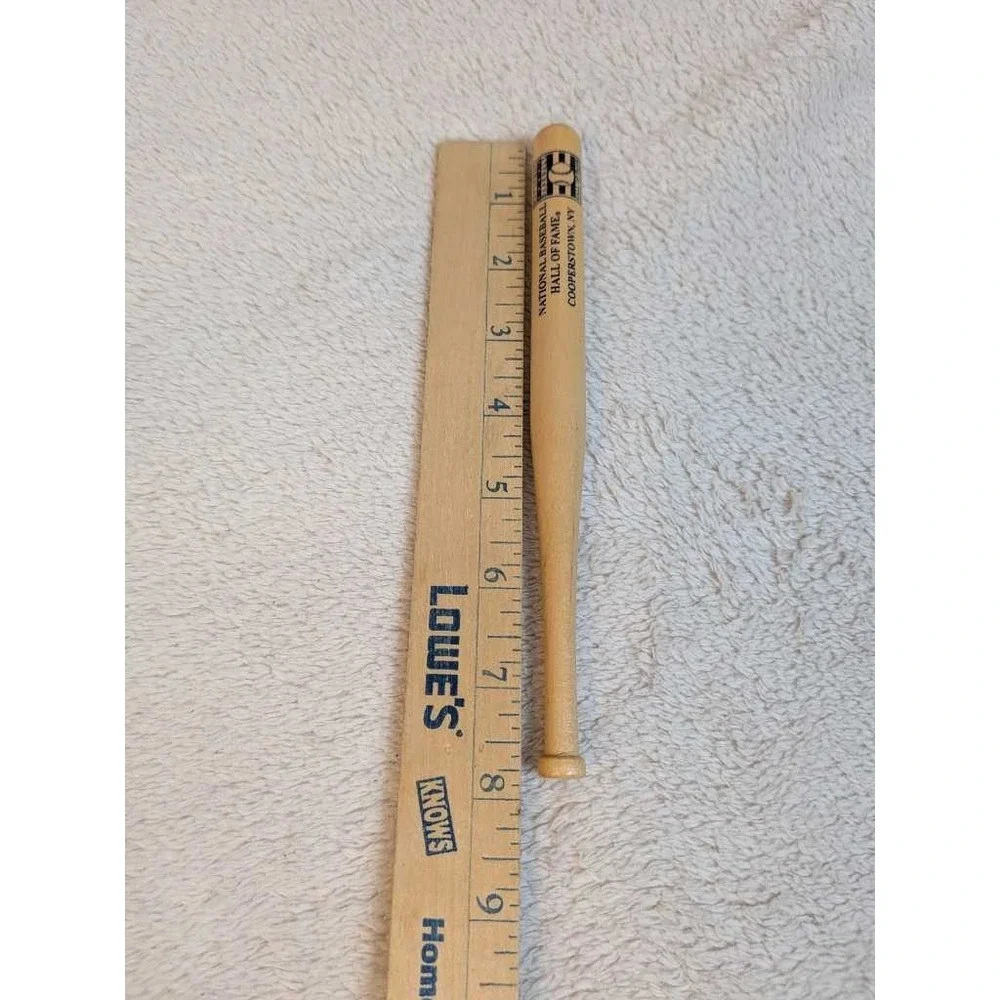 National‎ Baseball Hall of Fame Cooperstown NY Mini Wooden Bat Souvenir